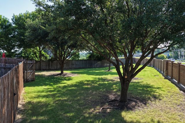 4828 Bridgewater Street, Plano, TX 75074