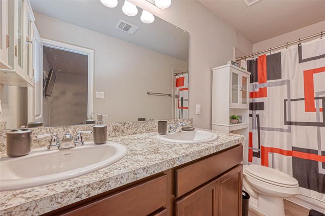 9722 Cargill Street, Houston, TX 77029