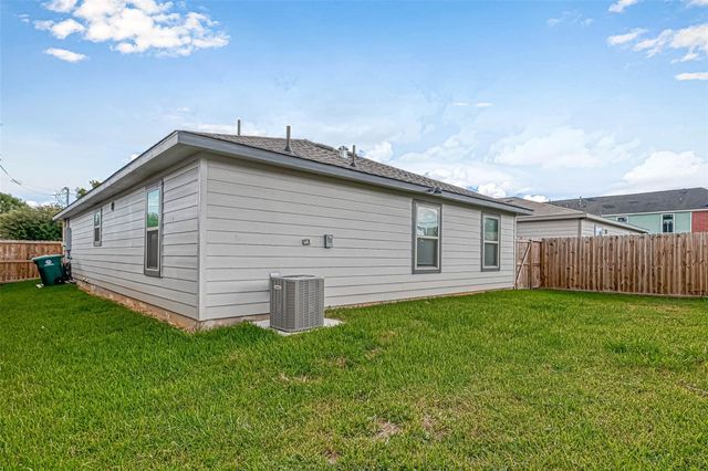 9722 Cargill Street, Houston, TX 77029