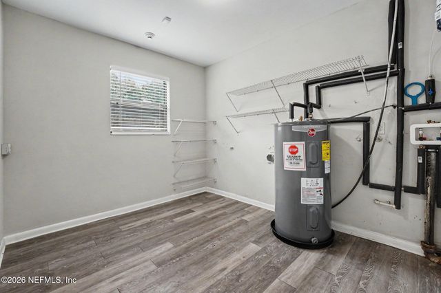 3043 SCOTTY Drive, Jacksonville, FL 32216