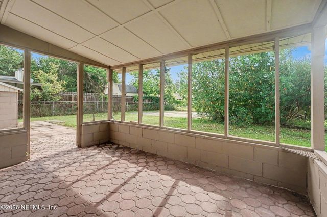 3043 SCOTTY Drive, Jacksonville, FL 32216