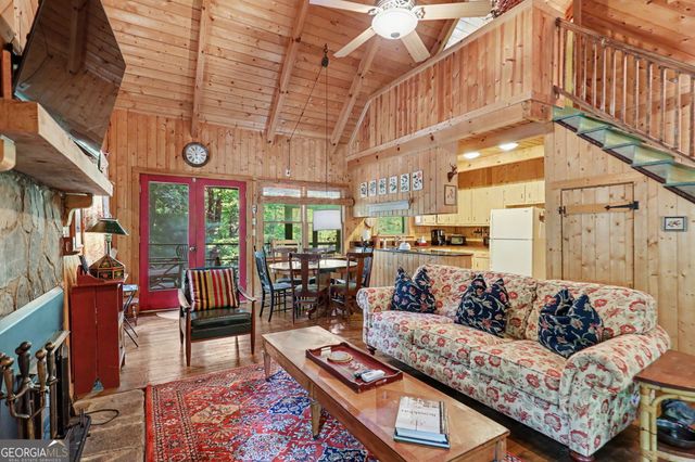 486 Barn Inn Road, Lakemont, GA 30552