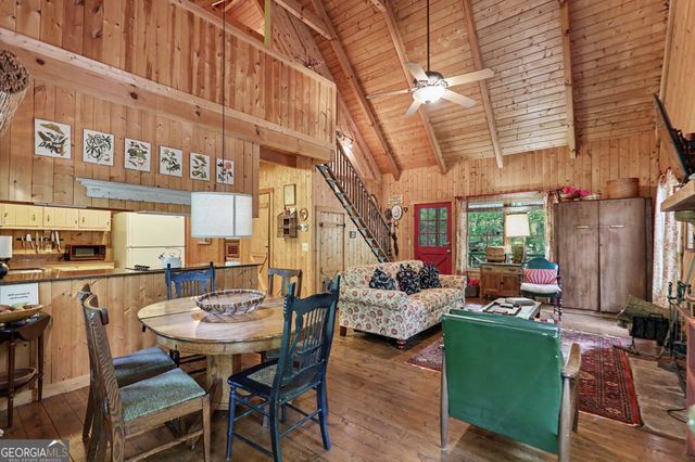 486 Barn Inn Road, Lakemont, GA 30552