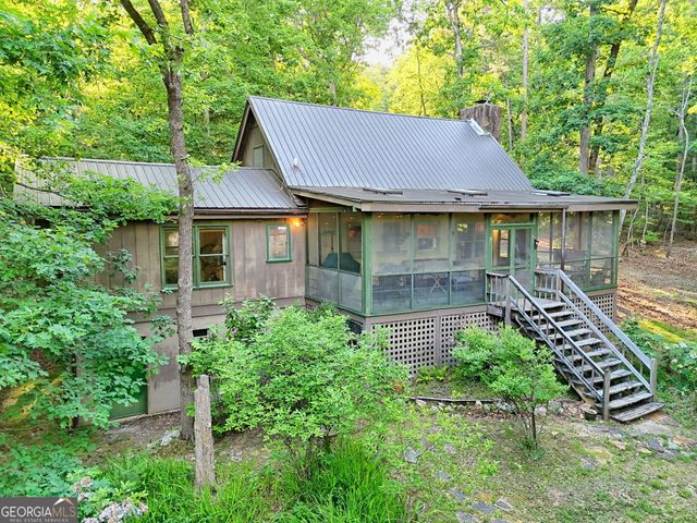 486 Barn Inn Road, Lakemont, GA 30552