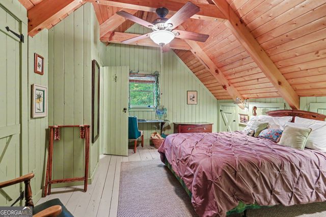 486 Barn Inn Road, Lakemont, GA 30552