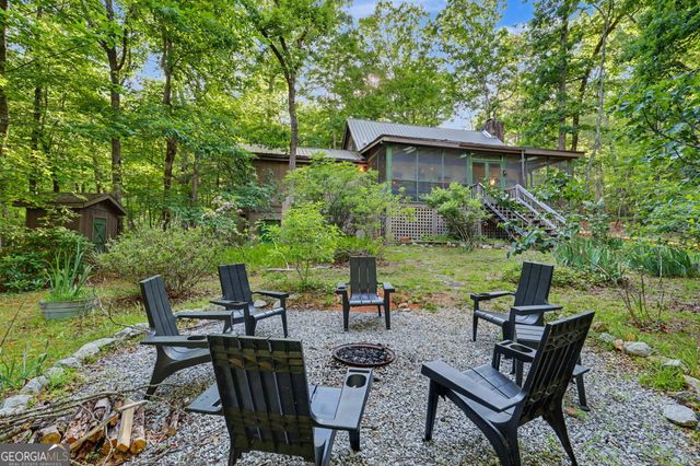 486 Barn Inn Road, Lakemont, GA 30552