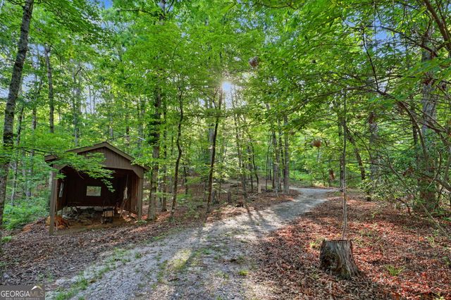 486 Barn Inn Road, Lakemont, GA 30552