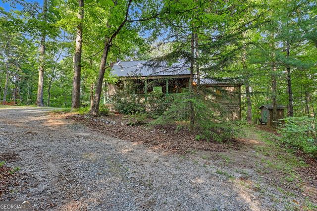 486 Barn Inn Road, Lakemont, GA 30552