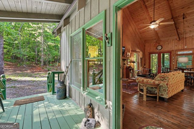 486 Barn Inn Road, Lakemont, GA 30552