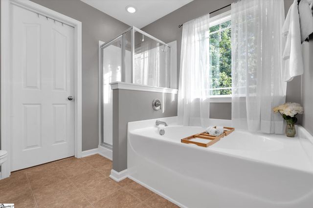 22 Stream Crossing Way, Greer, SC 29650