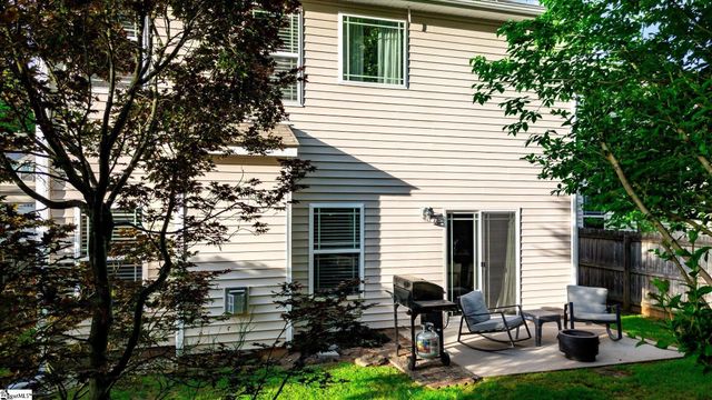 22 Stream Crossing Way, Greer, SC 29650