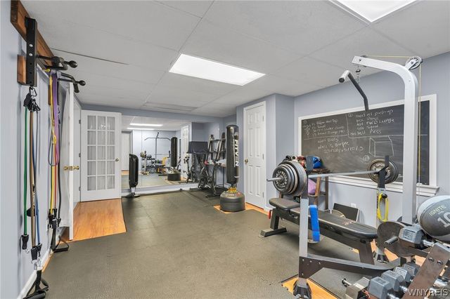 32 Falconcrest Lane, Orchard Park, NY 14127