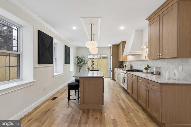 1731 CHRISTIAN ST, Philadelphia, PA 19146