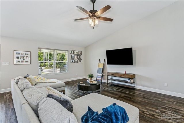 3644 Quail Run Rd, Gulf Breeze, FL 32563