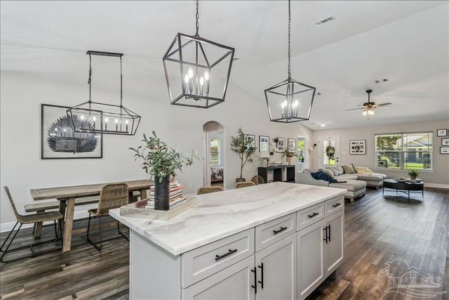 3644 Quail Run Rd, Gulf Breeze, FL 32563