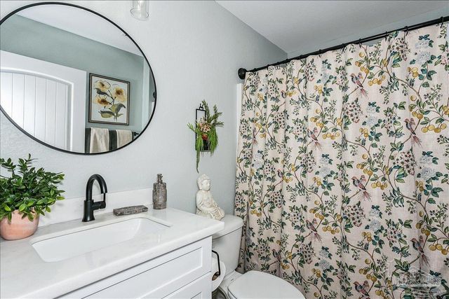 3644 Quail Run Rd, Gulf Breeze, FL 32563