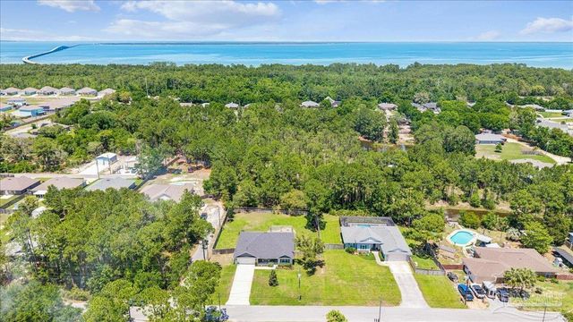 3644 Quail Run Rd, Gulf Breeze, FL 32563