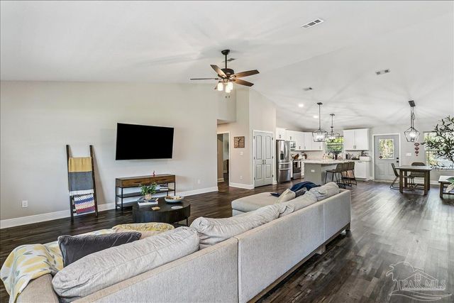 3644 Quail Run Rd, Gulf Breeze, FL 32563