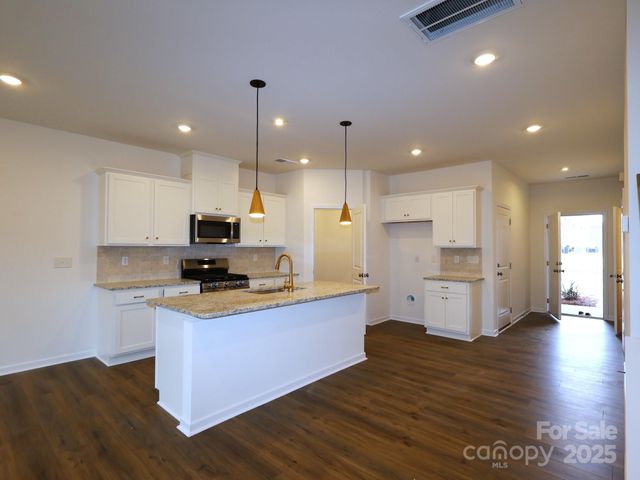 761 Lock Haven Drive NW, Concord, NC 28027