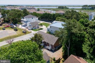 9639 GOLF COURSE RD, Ocean City, MD 21842