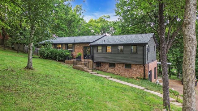 826 Evansdale Dr, Nashville, TN 37220