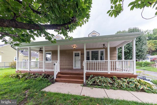 14704 FEATHERSTONE RD, Woodbridge, VA 22191