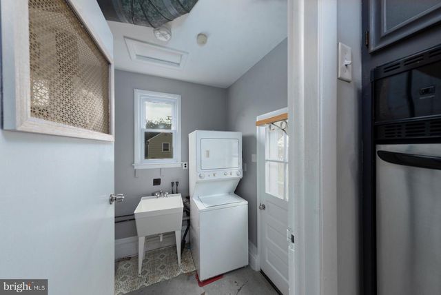 14704 FEATHERSTONE RD, Woodbridge, VA 22191