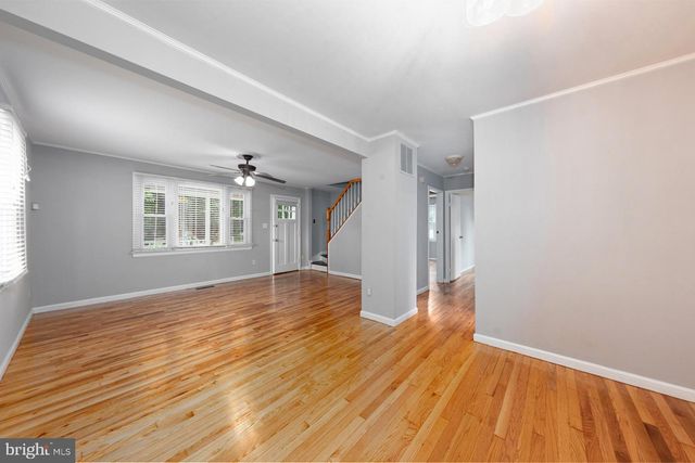 14704 FEATHERSTONE RD, Woodbridge, VA 22191