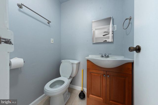 14704 FEATHERSTONE RD, Woodbridge, VA 22191