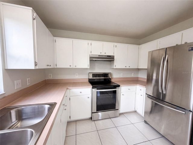 1611 CALLIE COURT, Apopka, FL 32703