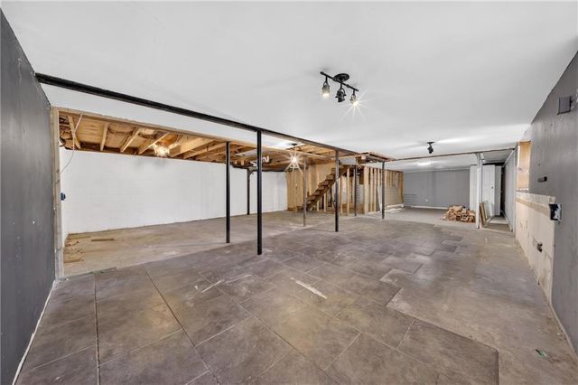 3670 Windy Hill Drive, Gainesville, GA 30504