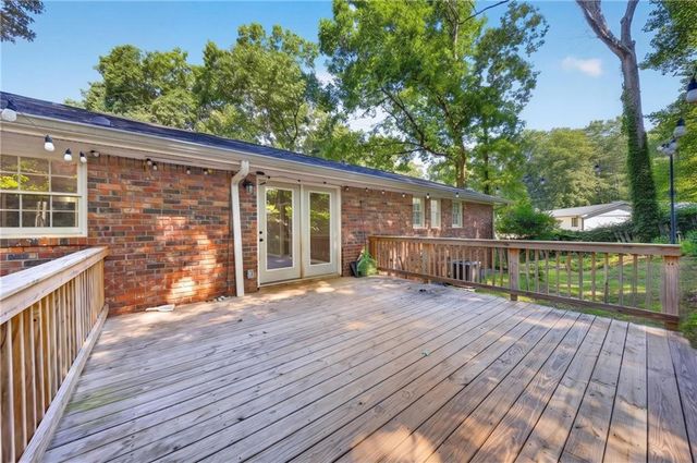 3670 Windy Hill Drive, Gainesville, GA 30504