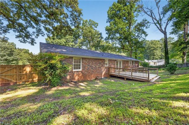 3670 Windy Hill Drive, Gainesville, GA 30504