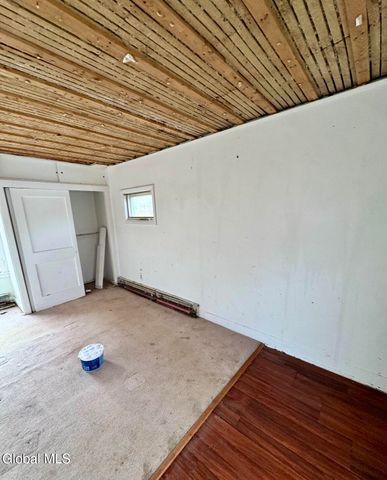 37 Pleasant Street, Voorheesville, NY 12186