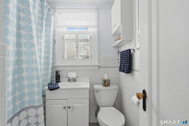 7 Ledyard Road, New Britain, CT 06053