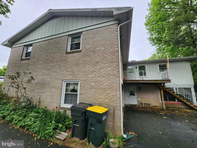 1519 VISTA RD, Lancaster, PA 17601