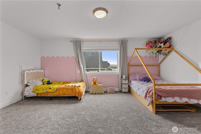 517 Cope Street SW, Orting, WA 98360