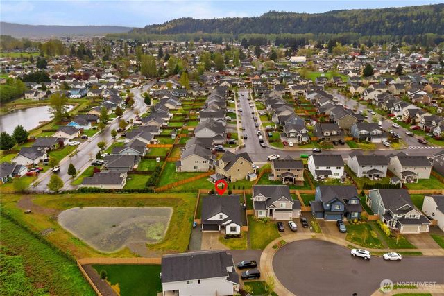 517 Cope Street SW, Orting, WA 98360