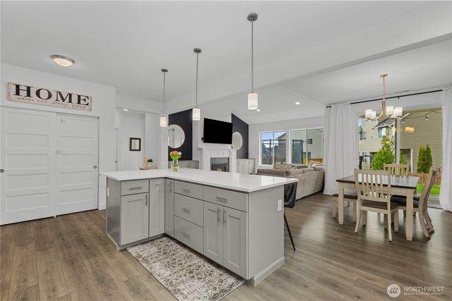 517 Cope Street SW, Orting, WA 98360