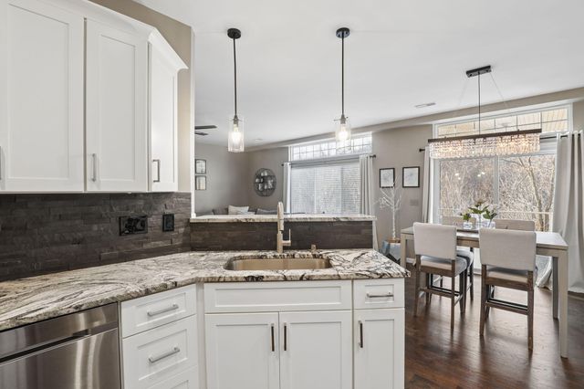 628 Rivers Breeze Drive, Ludlow, KY 41016