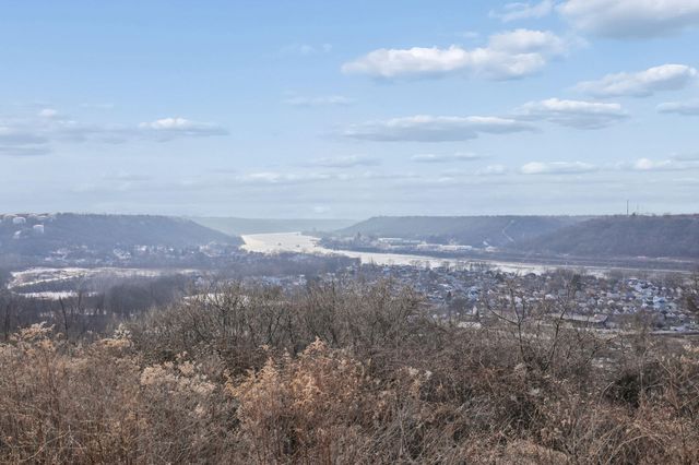 628 Rivers Breeze Drive, Ludlow, KY 41016
