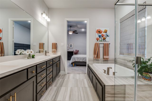 4774 Kings Garden Parkway, Arlington, TX 76005