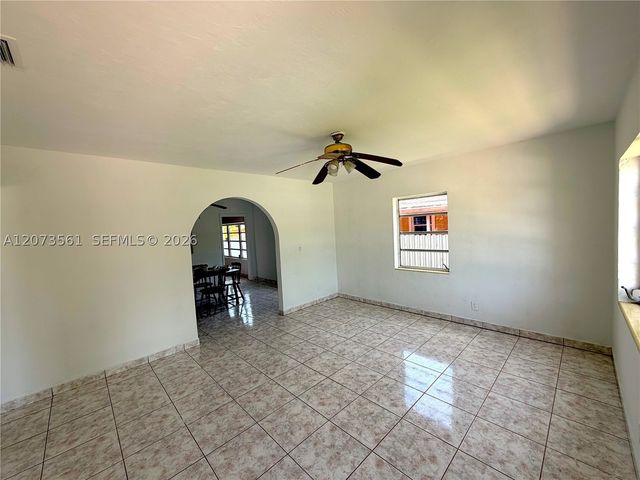 120 SW 59th Ave, Miami, FL 33144