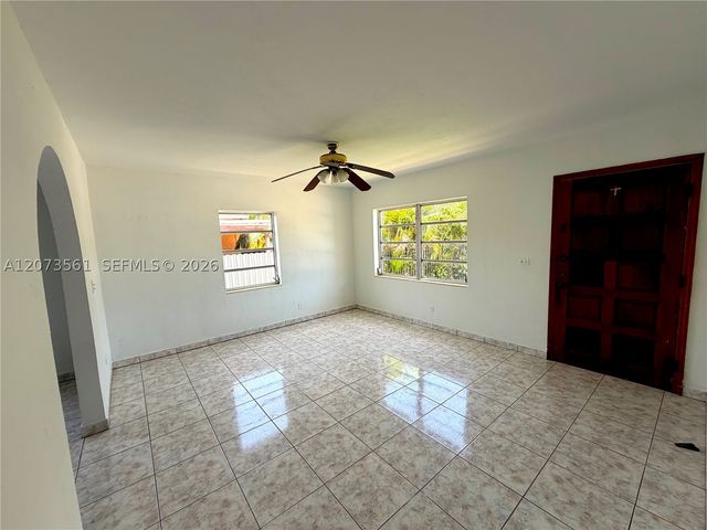 120 SW 59th Ave, Miami, FL 33144