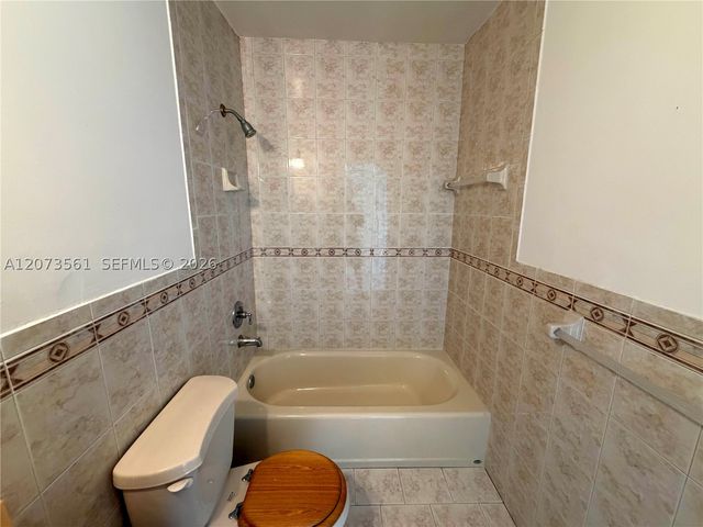 120 SW 59th Ave, Miami, FL 33144