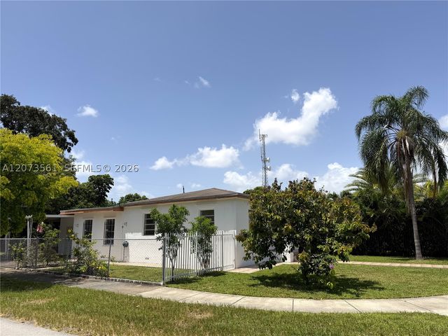 120 SW 59th Ave, Miami, FL 33144