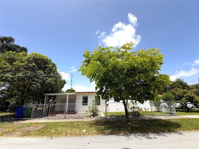 120 SW 59th Ave, Miami, FL 33144