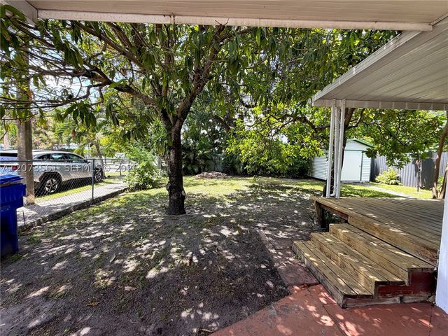 120 SW 59th Ave, Miami, FL 33144
