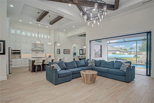 141 SW 54th ST, Cape Coral, FL 33914