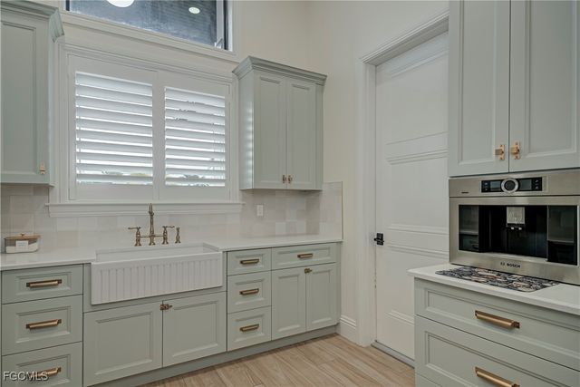 141 SW 54th ST, Cape Coral, FL 33914